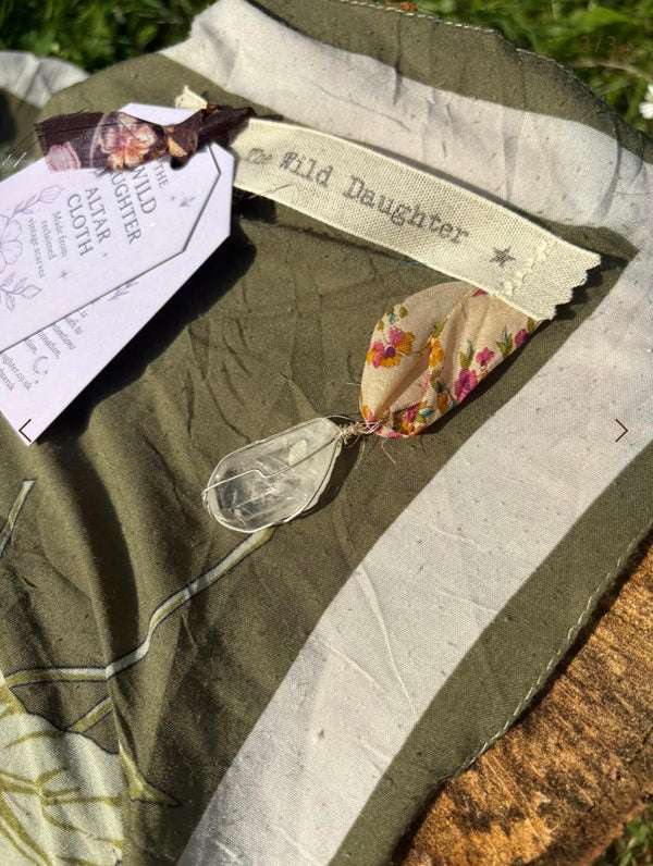 Vintage Alter Cloth